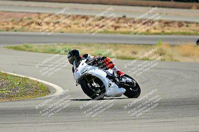 media/Apr-13-2025-TrackXperience (Sun) [[fb1ef998a6]]/Level 2 (Intermediate)/Turns 4 and 6 (Session 4)/